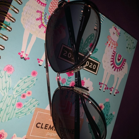 Michael Kors women sunglasses - Picture 2 of 4